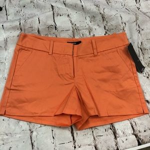 Mossino shorts size 6  orange truffle